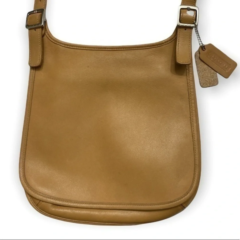 Coach tan leather vintage slim hippie bag 9135 - Picture 1 of 16